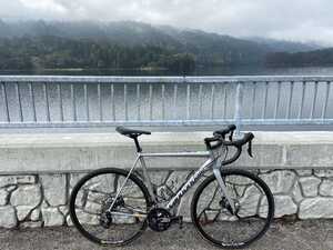 Rental bike on Crystal Springs Dam