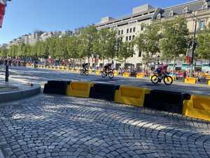 Three riders in breakaway