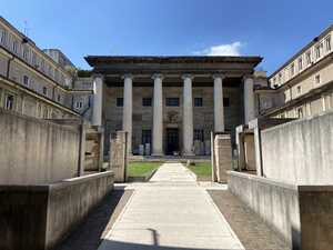 Courtyard with colunnade facade